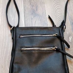 Rectangular Leather Black Rivet Purse